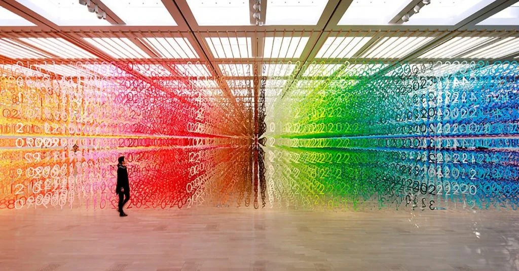 contoh seni kontemporer, seni instalasi "forest of numbers" oleh: emmanuelle moureaux