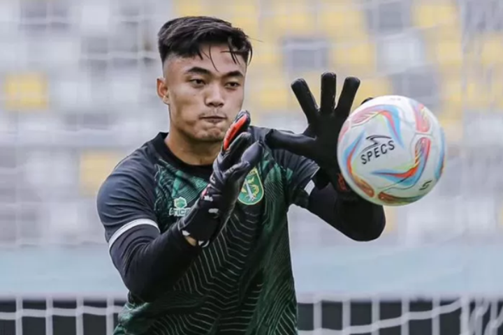 kiper terbaik timnas